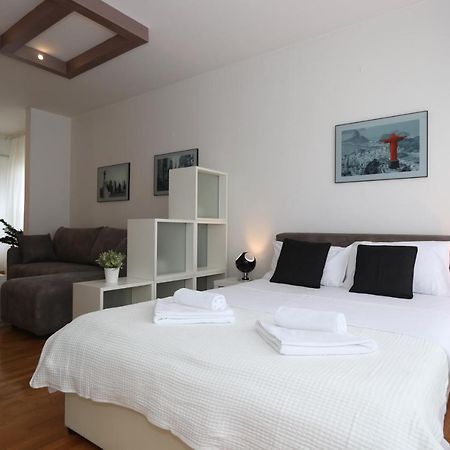 New Belgrade Apartment Belville, Parking 5 Evra Dan Eksteriør billede