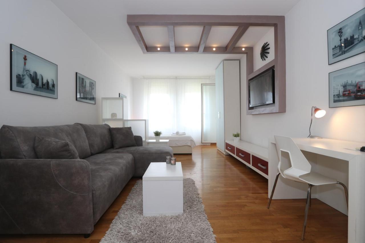New Belgrade Apartment Belville, Parking 5 Evra Dan Eksteriør billede