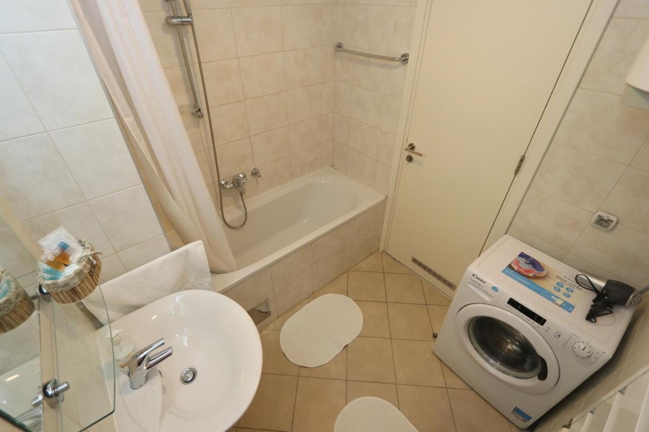 New Belgrade Apartment Belville, Parking 5 Evra Dan Eksteriør billede