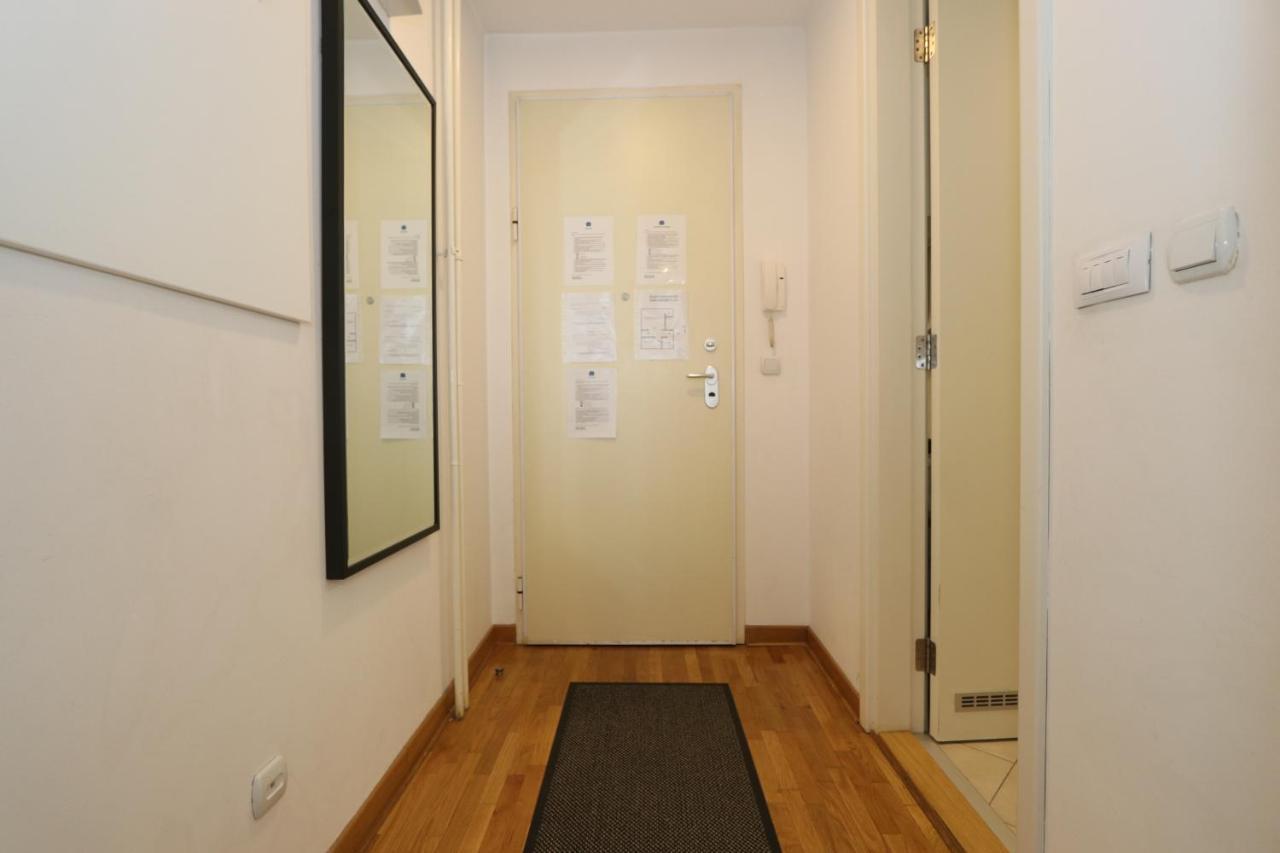 New Belgrade Apartment Belville, Parking 5 Evra Dan Eksteriør billede